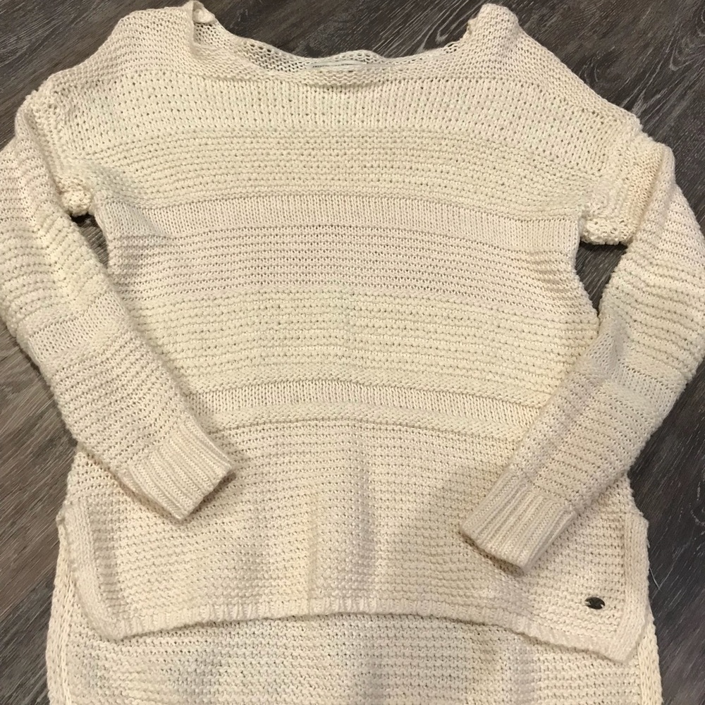 Knit sweater
